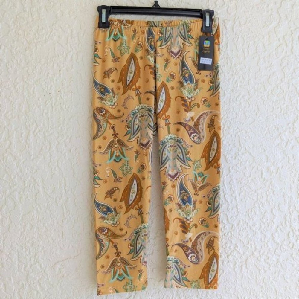 SOFT Fall Leaves Capri Leggings (NWT) - Picture 8 of 12